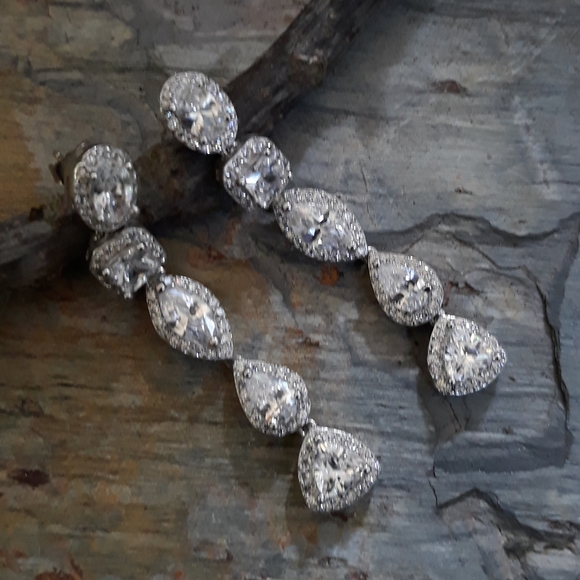 Long Bridal Silver Earrings - Picture 11 of 12